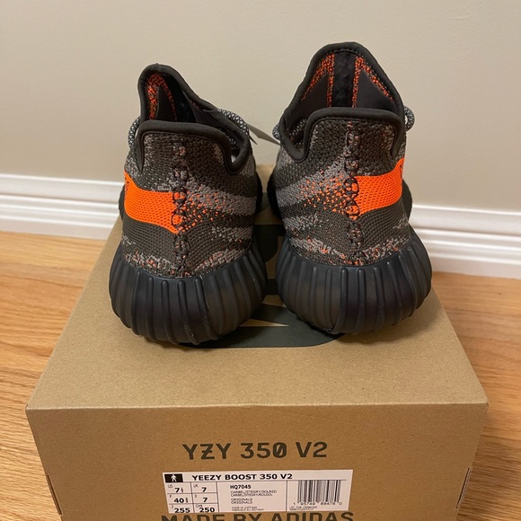Yeezy carbon beluga shoes - brand new - Picture 6 of 7